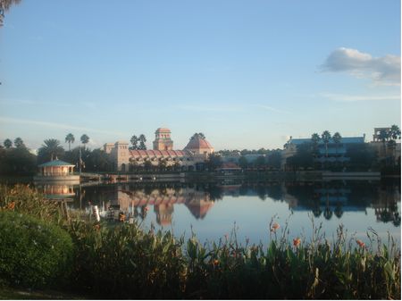 Disney's Coronado Springs Resort photo, from ThemeParkInsider.com